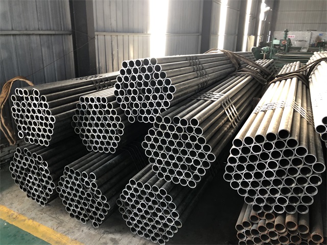 玉林小口径厚壁无缝钢管