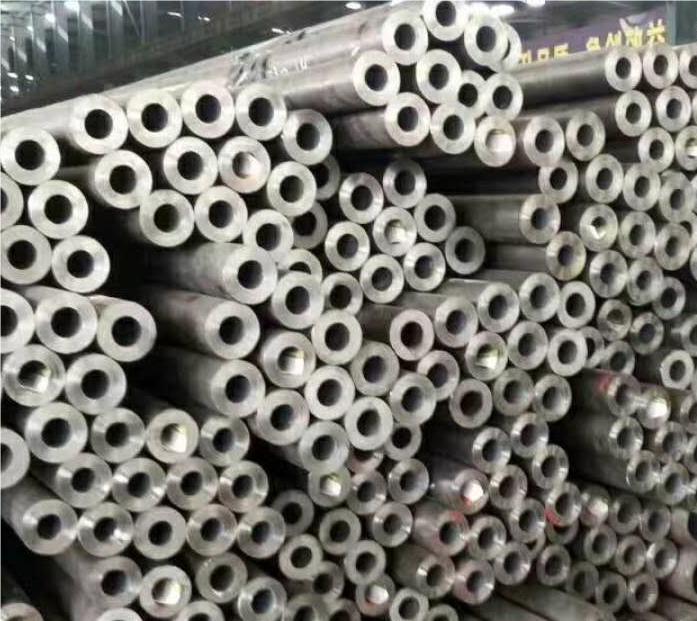 玉林GB8162结构用无缝钢管