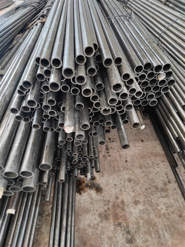 玉林精密光亮无缝钢管厂