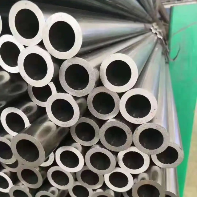 玉林20crmnti精密无缝钢管